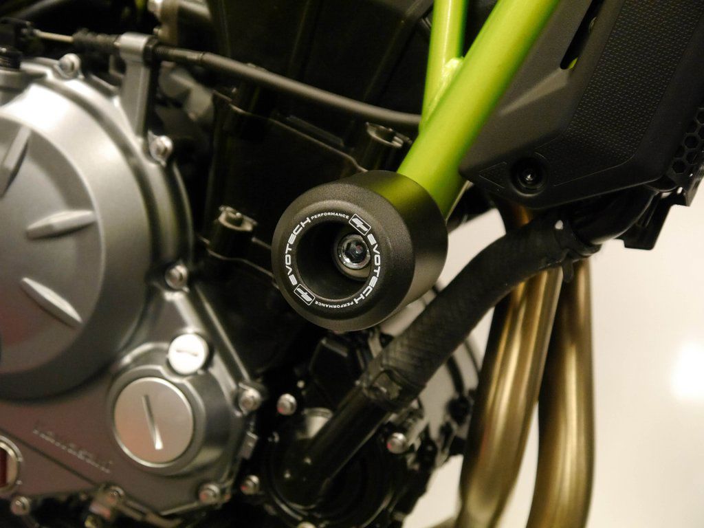 Crash bobbins Evotech Performance Kawasaki Z650 '17-